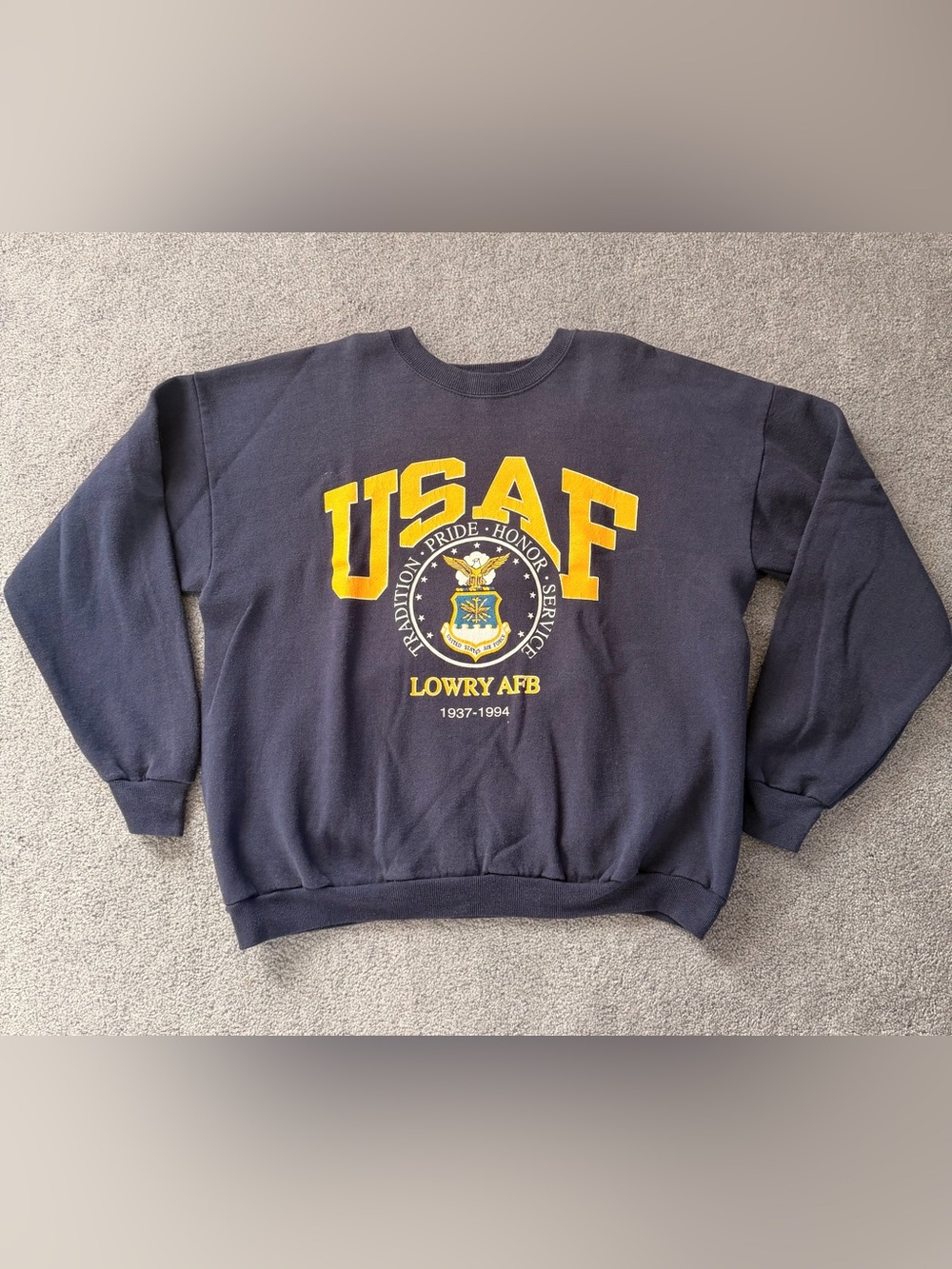 Vintage USAF Lowry Air Force Base 1937–1994 Sweatshirt Estimated XL